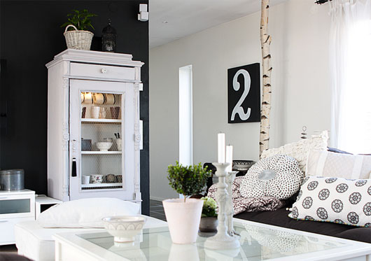 Wohnzimmer schwarz rot: sessel mit poliert moderne wohnzimmer ...